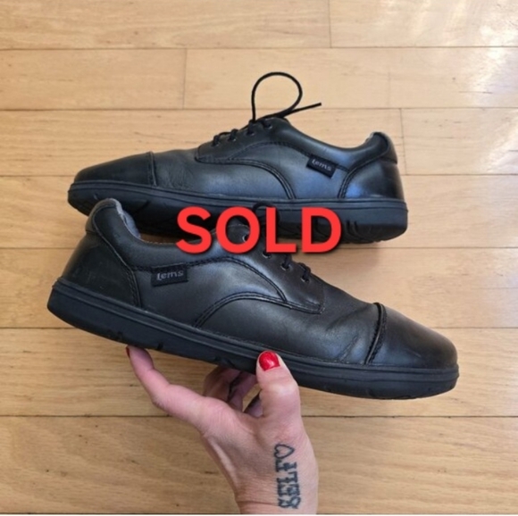 LemsNine2Five monochrome black leather minimalist sneakersMENS 10